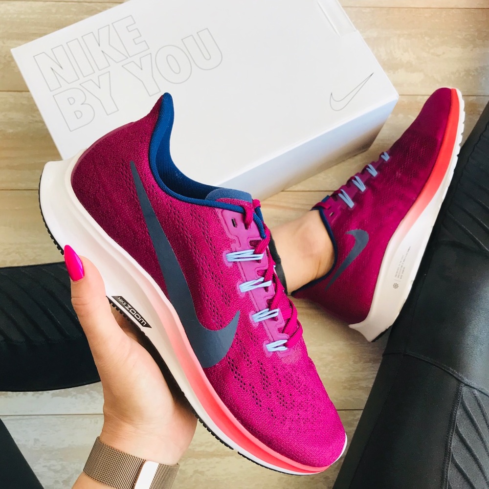 NWT Nike ID Custom Pegasus 36 Running shoes - Picture 2 of 9